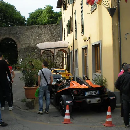 Le Mura E