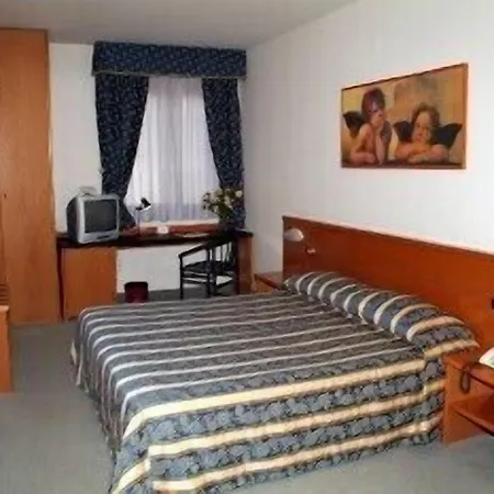 Le Mura E 3* 치타디카스텔로